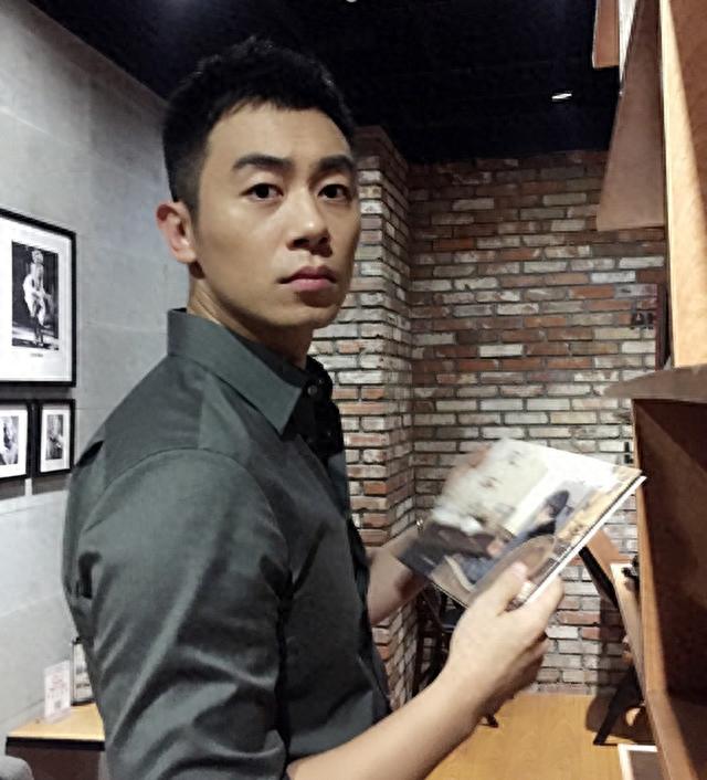 善恶终有报!当众得罪郭麒麟才3年的朱亚文,沦为“糊咖”真不冤!