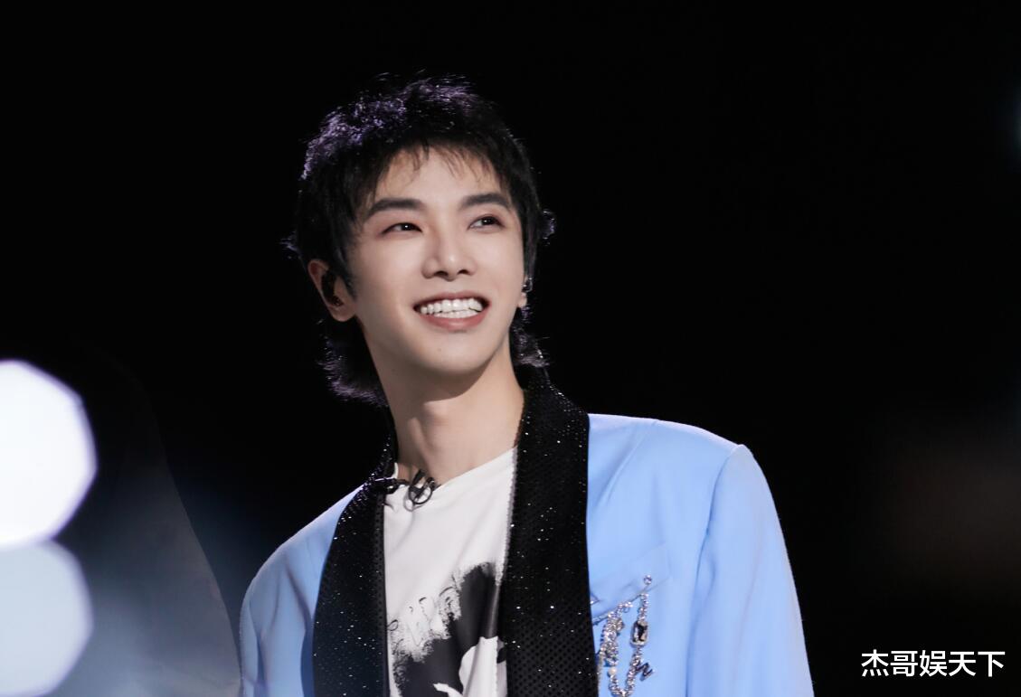 莫妮卡·贝鲁奇|《声生不息》播出过半,4人成大赢家,3人成功镀金,1人意难平