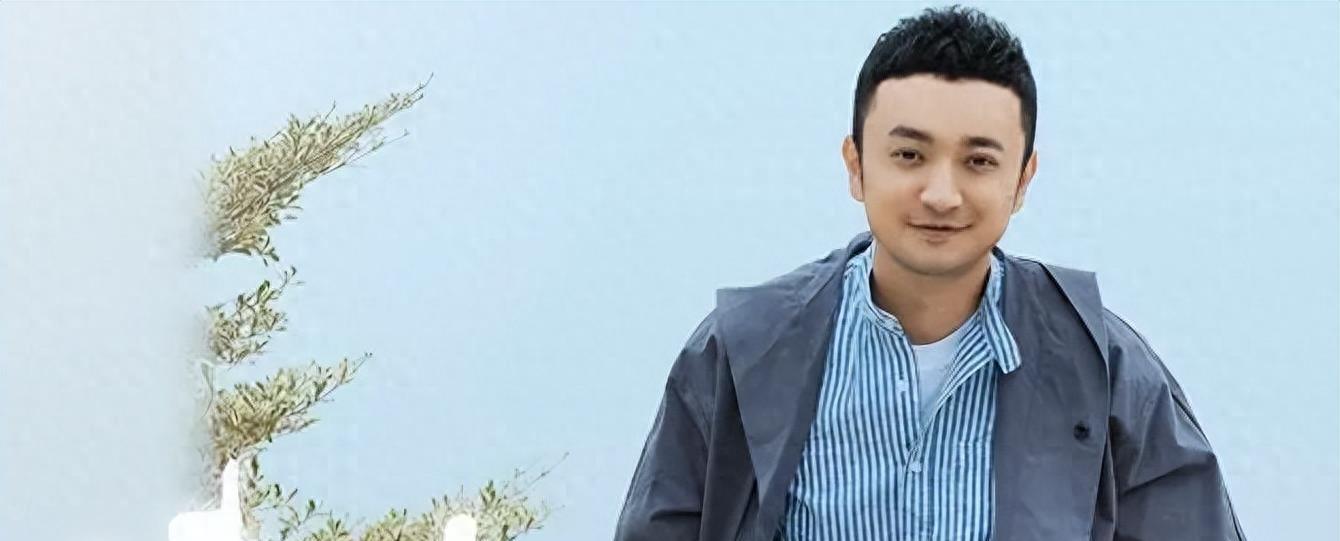 “央视一哥”尼格买提近况曝光满脸胡须,沧桑疲惫,发生了什么