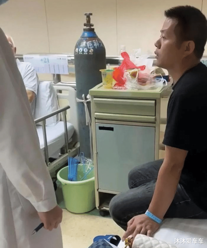 小六|网红小六:被百人举报至封号!网友:太会演戏了!