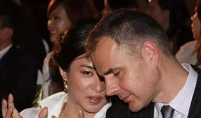 金星:前妻貌美如花,离婚时还怀着孕,感谢丈夫10年包容我的一切