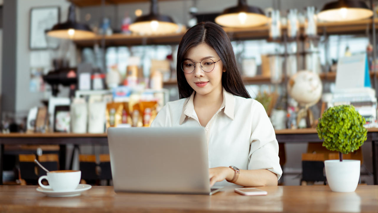 自由职业者|长期不上班的人是什么状态：不要妖魔化自由职业者。