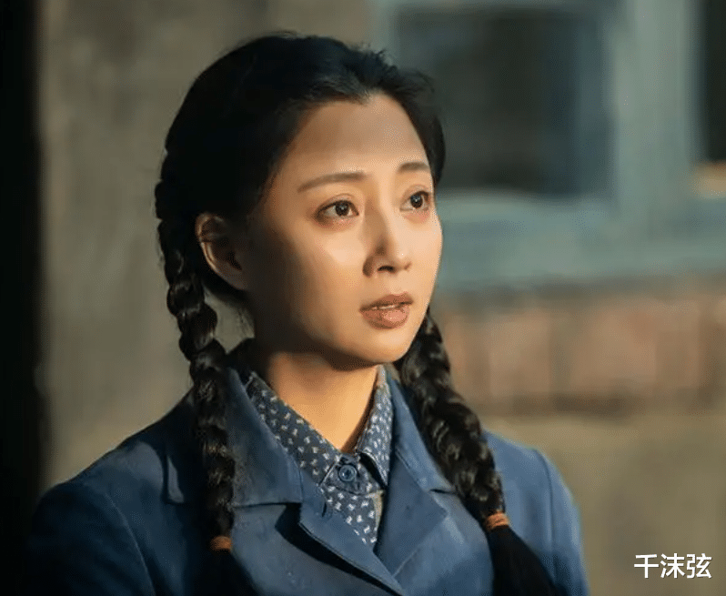 殷桃|殷桃深夜醉酒发自拍!面色潮红头发被汗浸湿,43岁单身一人