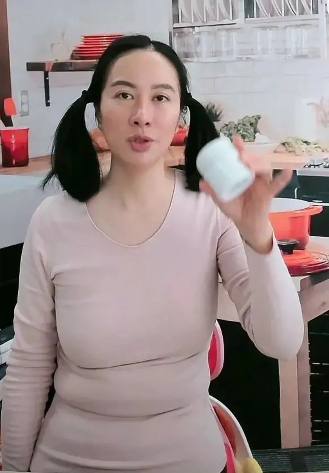 带货|内娱真会玩,都开始直播结婚了?