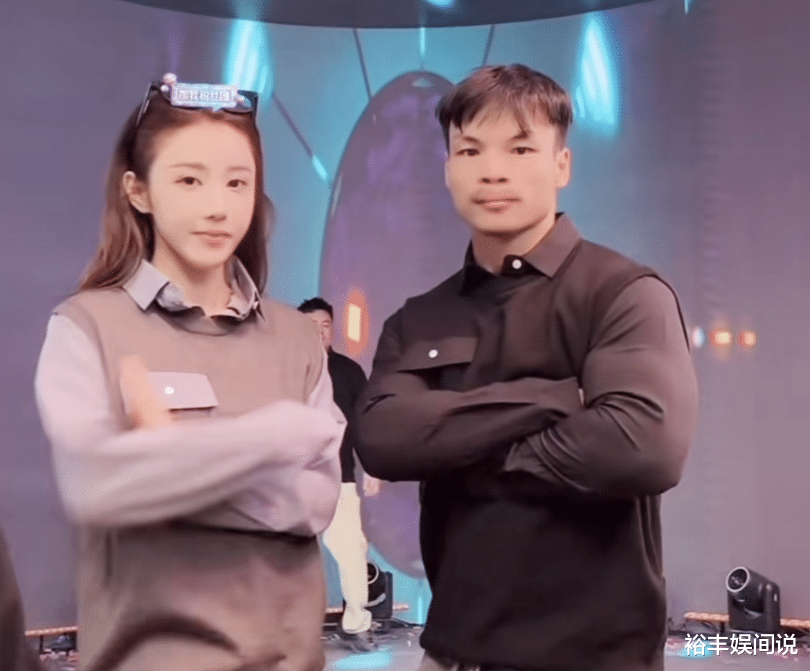 网红嘴哥再度回应与乔妹关系!责怪CP粉乱想造谣,评论区彻底沦陷