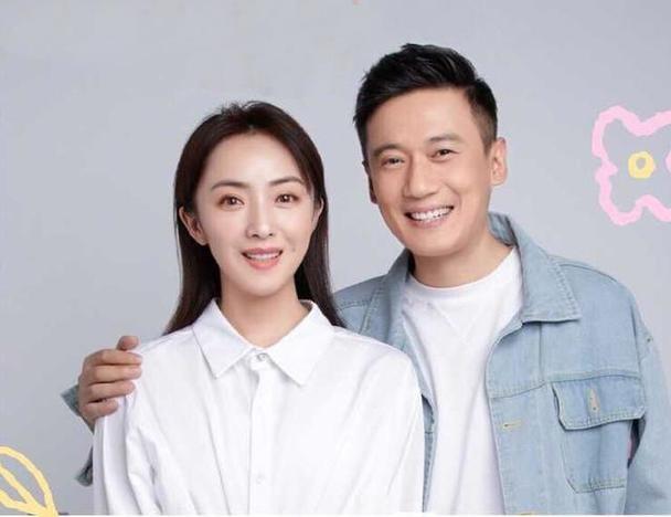 徐洪浩：战争片“专业户”，娶小10岁妻子刘晓洁，戏内外都甜蜜