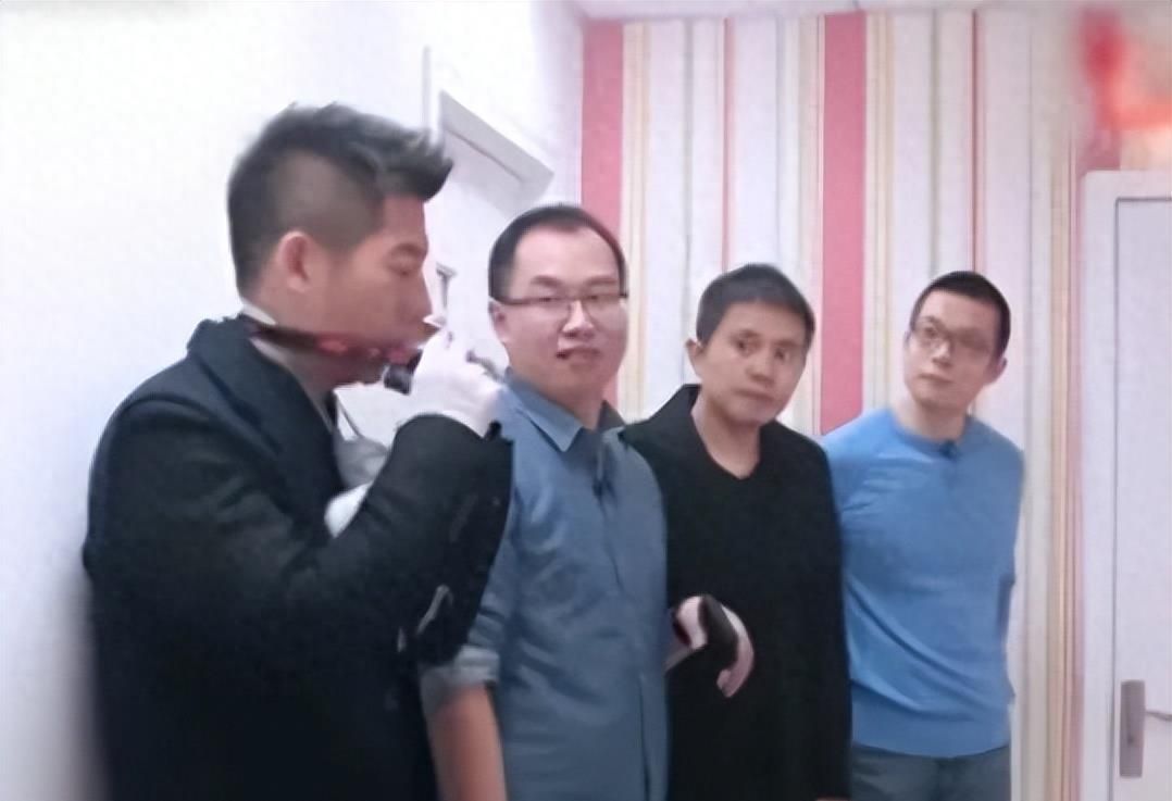拿婴儿做毒气实验,强迫男孩喝油漆,浙江台不止“逼疯”李玟一人