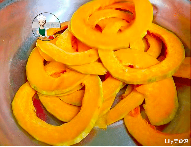 美食教程|三伏天，建议把这6种菜晒干，囤起来，冬天炖肉賊香，放一年不坏