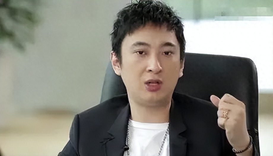 私生活混乱?这一次,再多的名和利都救不了王思聪