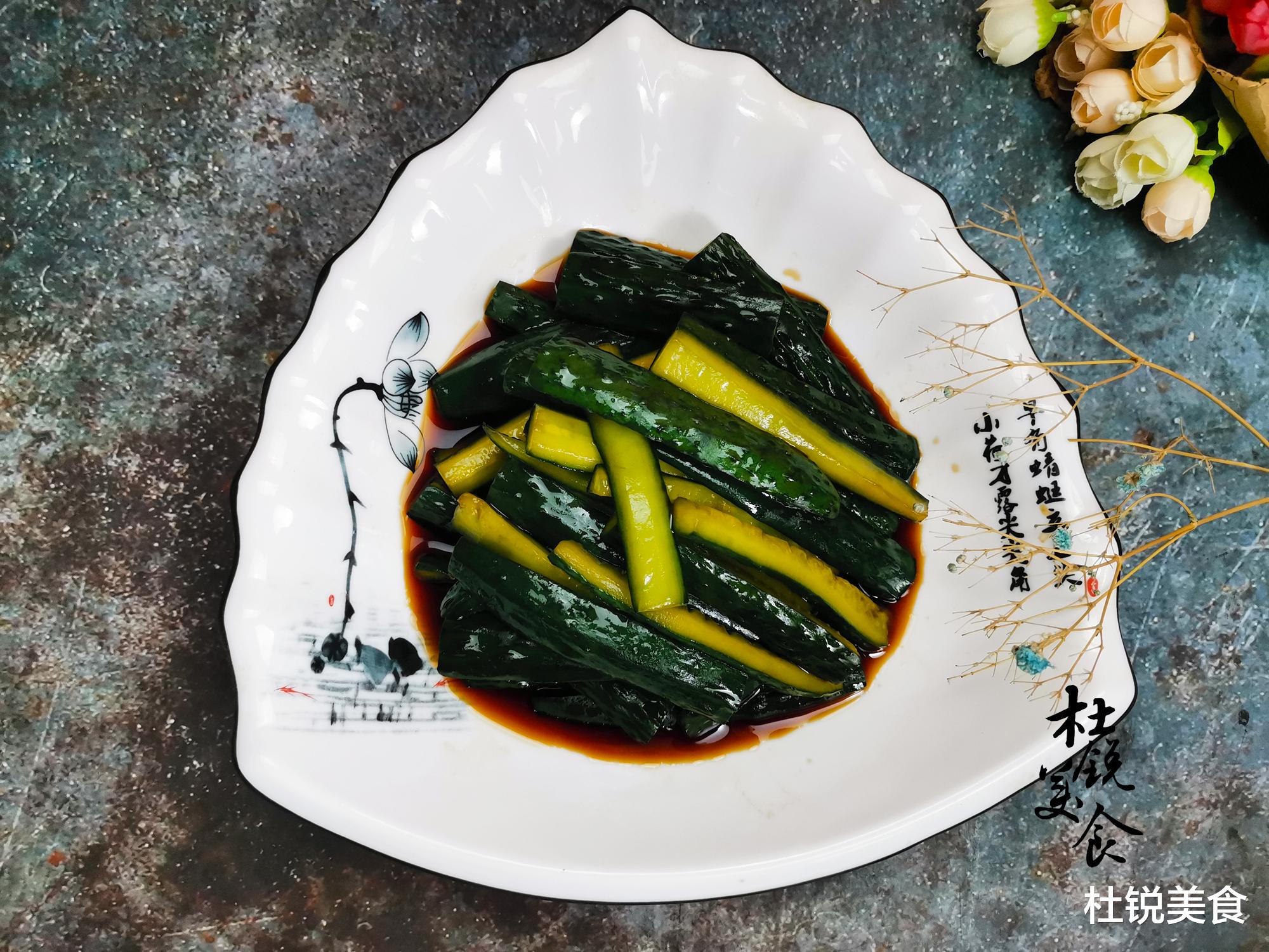 黄瓜|腌黄瓜,切记多加2步,腌出的黄瓜才会清脆,学会美味整个冬天