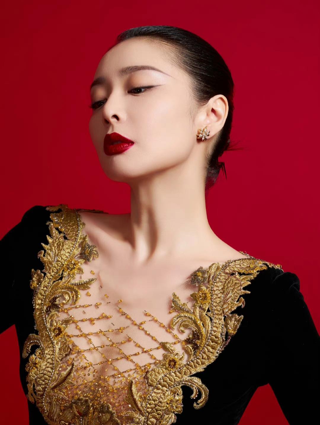 毛晓彤|微博之夜:刘亦菲、杨幂、高叶、唐嫣、杨紫、白鹿、宋轶、毛晓彤