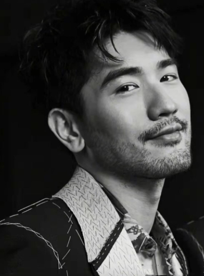 突传噩耗!曝高以翔父亲离世,儿子离世刚满4周年,最后露面曝光