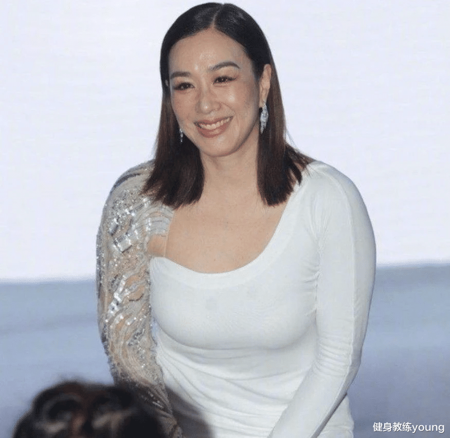 钟丽缇,发福大变样,胖了30斤显富态