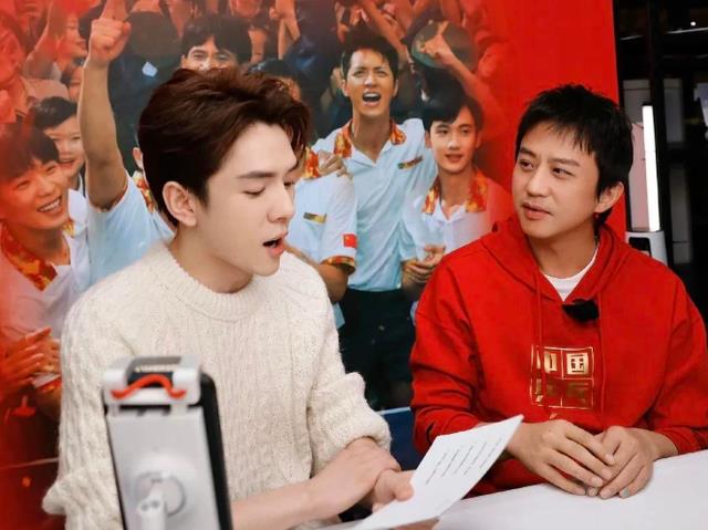 邓超|邓超亲身上阵拉票房,承认电影拍得不好,直播卖票吼到面红耳赤