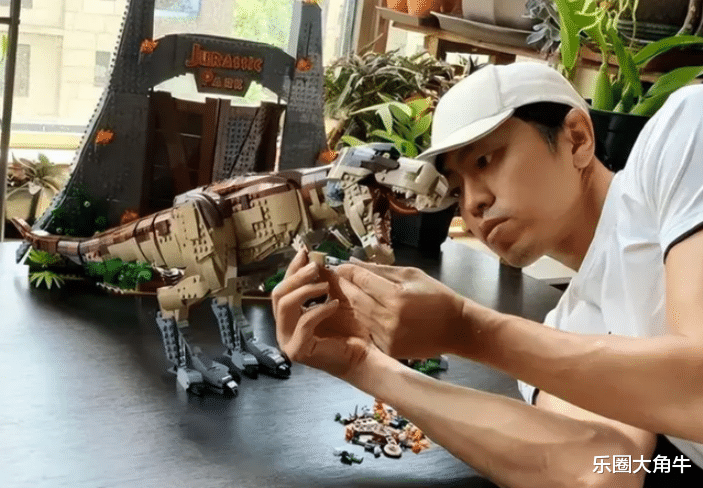 “水哥”这么完美，为何也会离婚了？