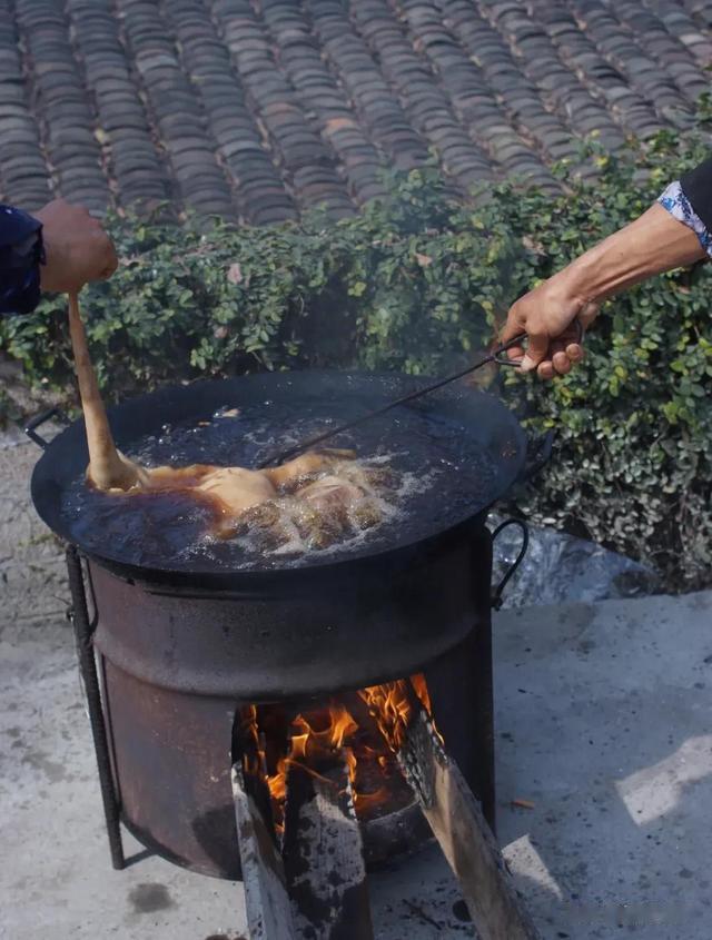 长寿|发现一个奇怪的现象,有些人的长寿是违反医学常理的,真解释不了