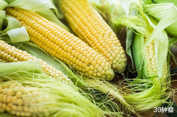 越来越多人患甲状腺癌,和吃碘盐有关系吗?碘盐该不该吃?