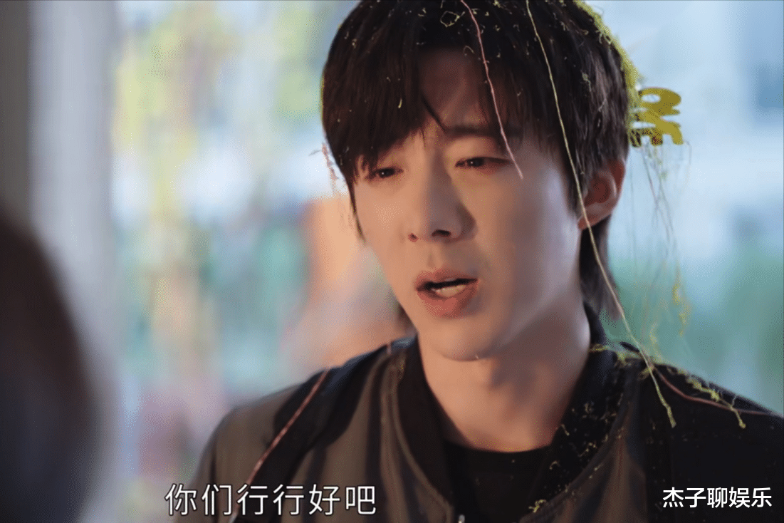 没想到8月刚到，45岁刘涛就以这种方式翻车了，可怜刘宇宁受连累