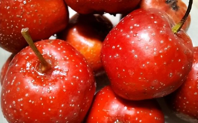 苹果和它一起煮，是天然“刮油冠军”！隔三差五来一碗，口不臭了，小肚子消失了