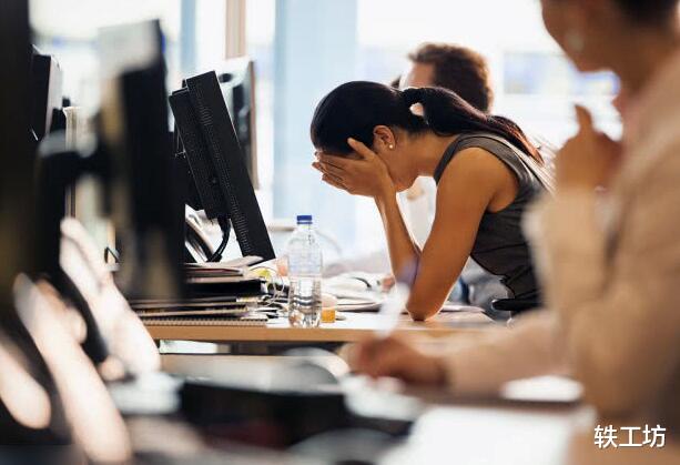 大学|女生哭诉“上大学到底有什么意义”，道出3个现实，未来会好吗？