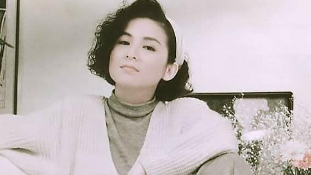 65岁天后终生未婚，无性无爱，与青灯古佛相伴，被母亲毁掉一生