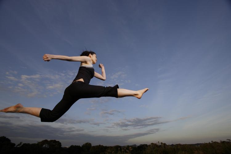 一个人该怎么运动,才能保持年轻?