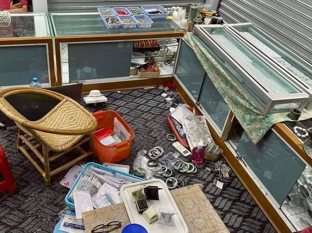 翡翠|“窃贼专选价值高的！”缅甸仰光一家玉石翡翠珠宝店被“搬空”