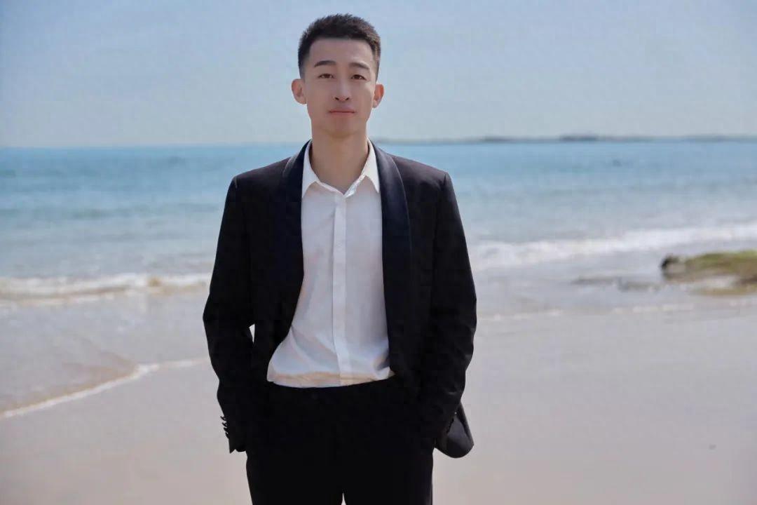 国家高级评估鉴定师——崔大炮