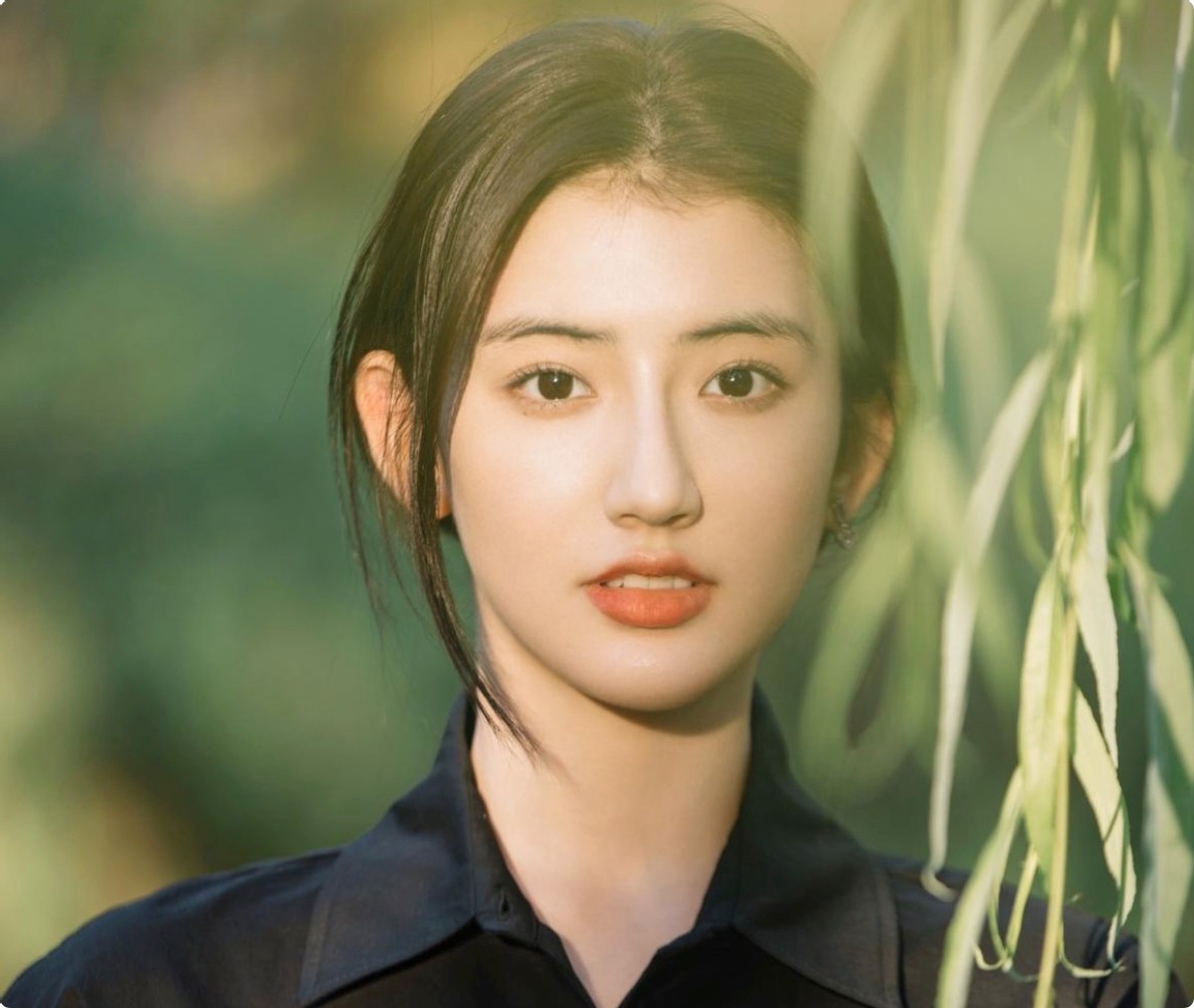 央视《曾少年》告诉我们,当女配太惊艳时,女主可以去打酱油了