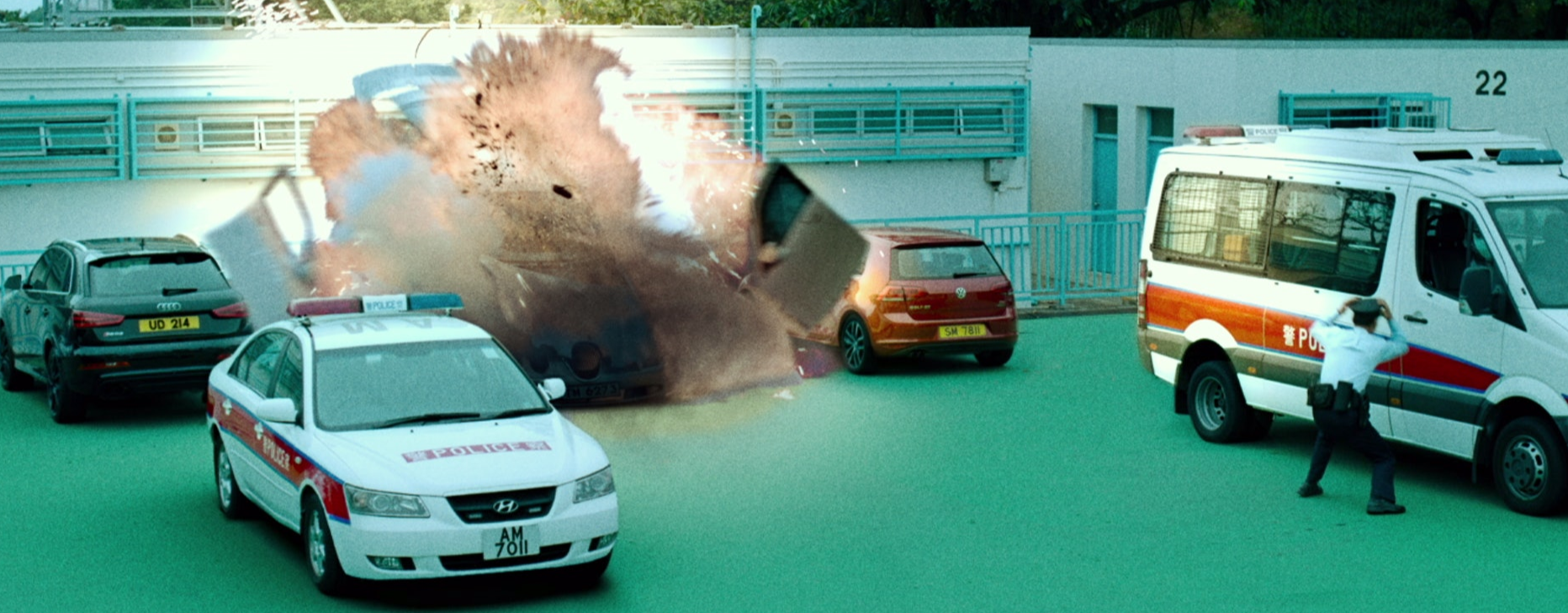 雪藏5年成本超2亿,预售仅4.3万,撤档改片名也救不了古天乐这片