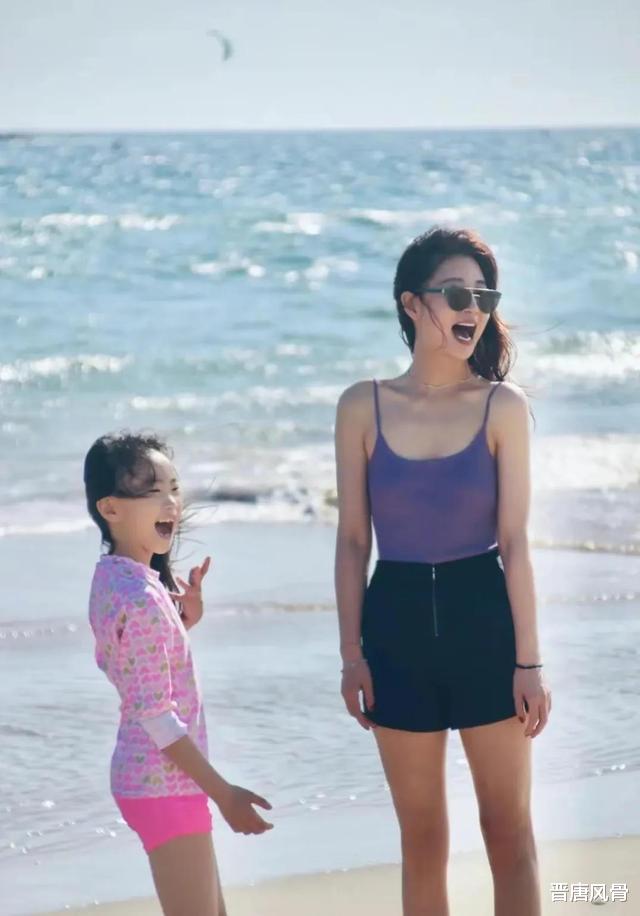 郑秀文|郑秀文的身材告诉你:“排骨精”一点都不美,身材丰腴才是真绝色