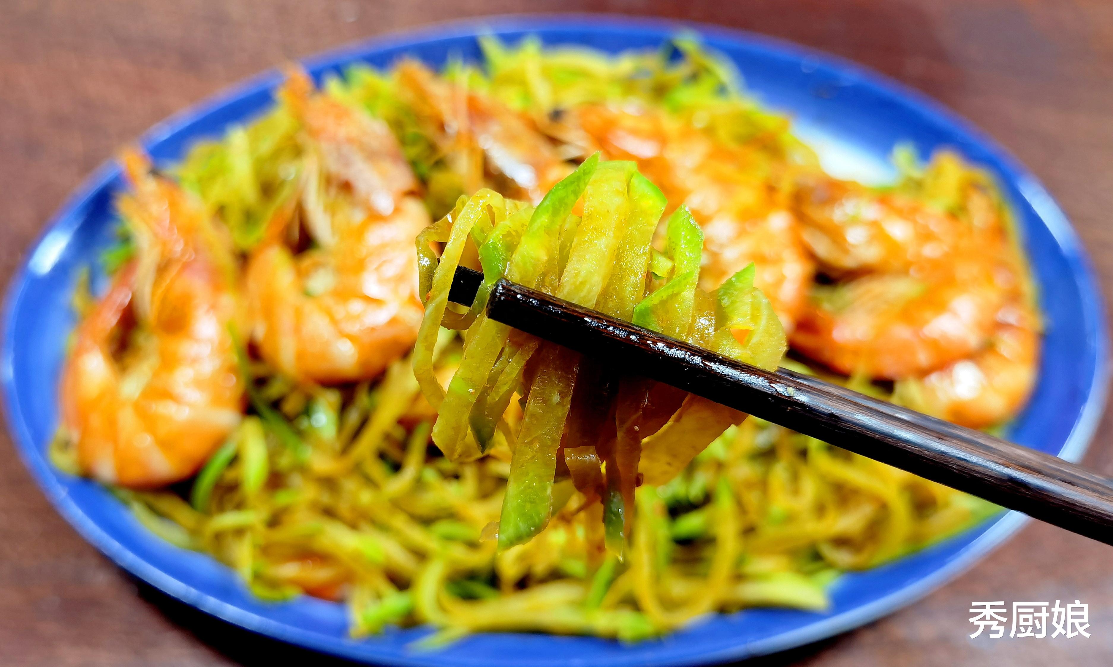 “秋天不排毒，一年你都堵”，入秋多吃3样，润肺排毒，安稳度秋