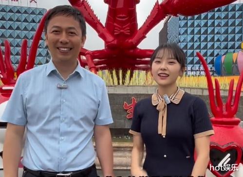 明星素颜|文旅局长呼吁网友包容,黄老师回应素颜被嘲:特意不化妆保持真实