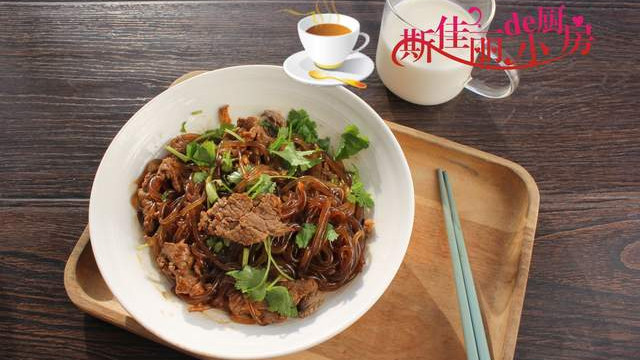 早餐|建议中老年:  早餐少吃馒头和稀饭，多吃这三样，美味营养又健康