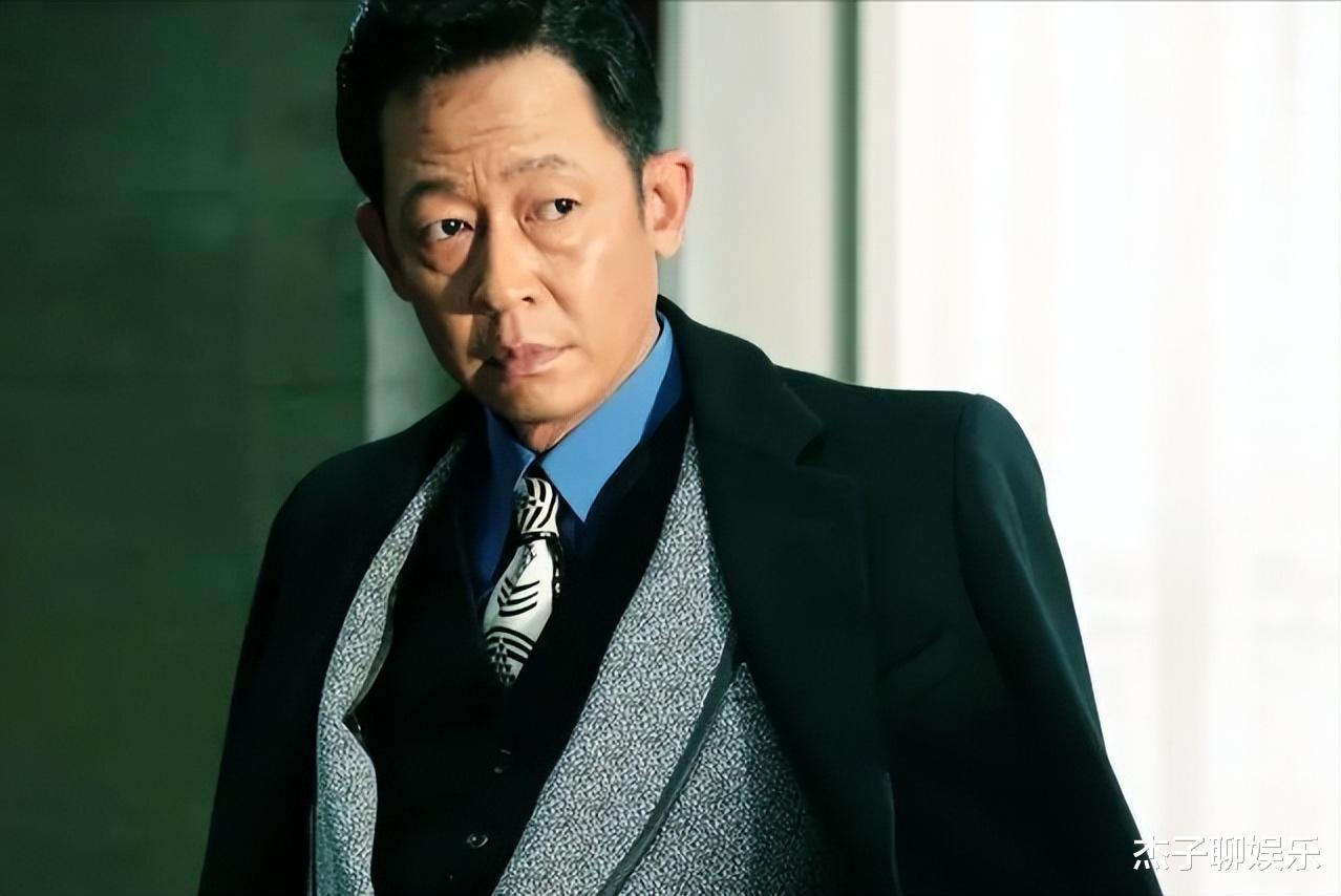 王志文|连续12天收视第一，王志文代替陈道明出演，再次创造经典角色