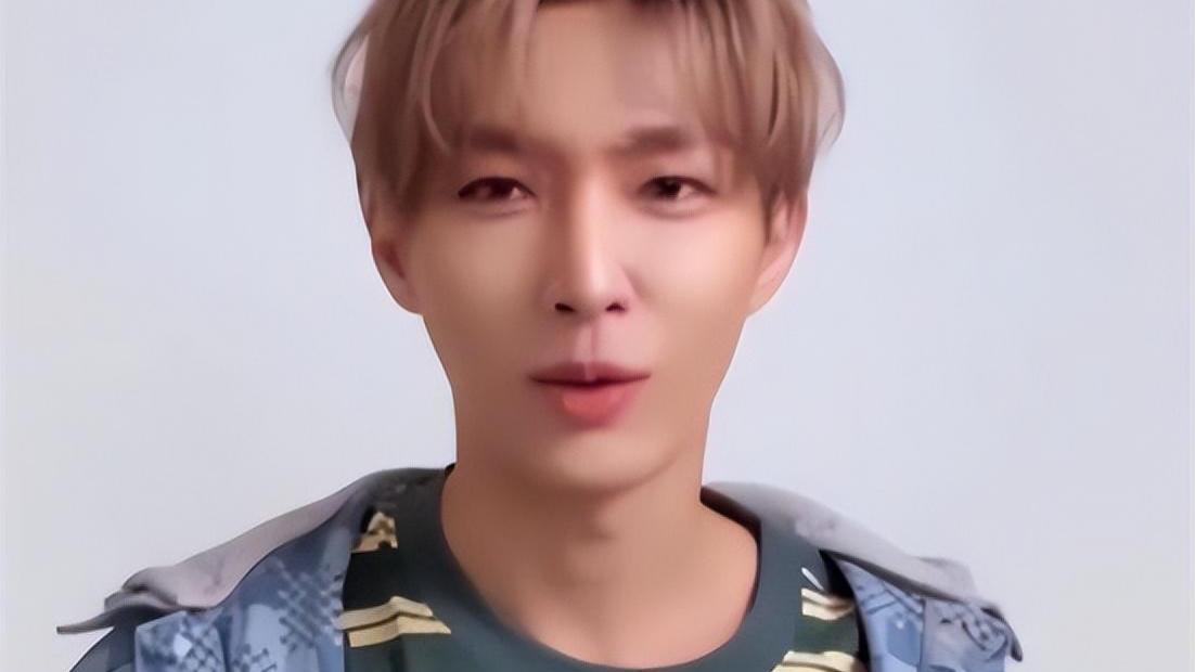 炎亚纶buff叠满，聊天记录辣眼，死忠粉都看不下去主动转黑