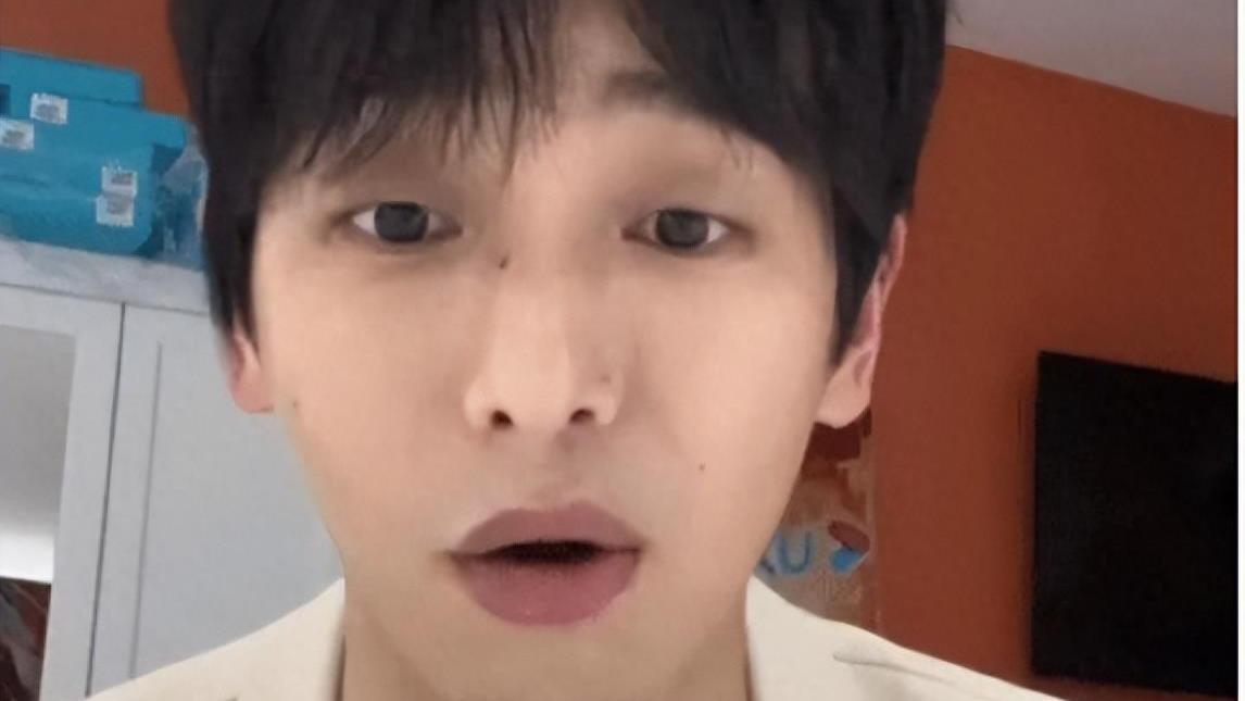 彭昱畅女友正面照被拍，身材玲珑面容姣好不输明星，大方承认获赞