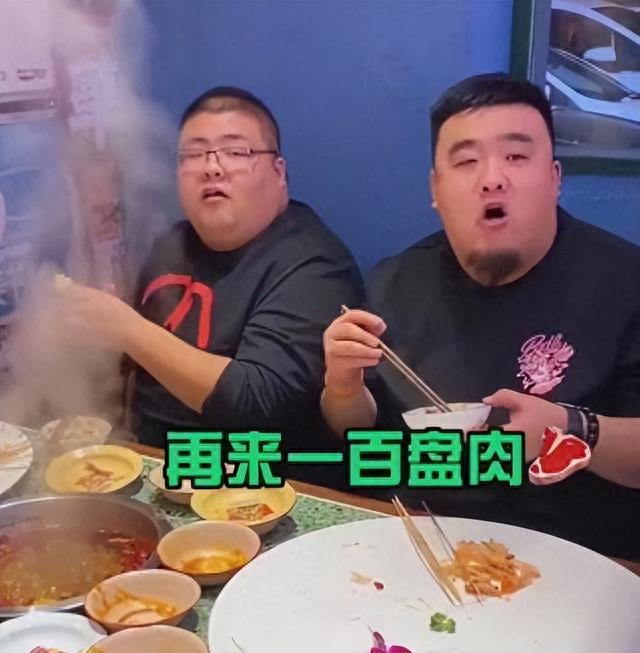 “吃播四巨头”现状：2年没俩，恩克吐血、上呼吸机，吃肉拒减肥
