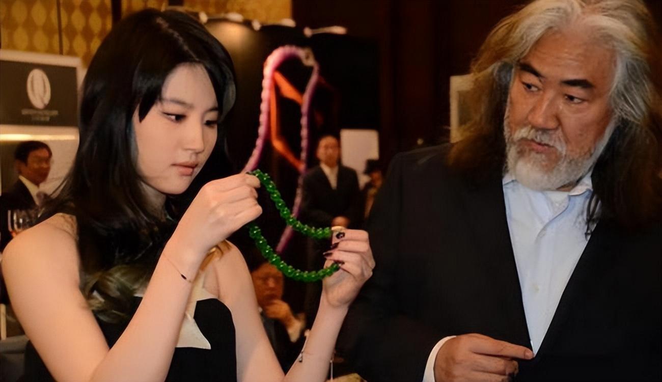 潜规则|想在娱乐圈发展,潜规则似乎无可避免