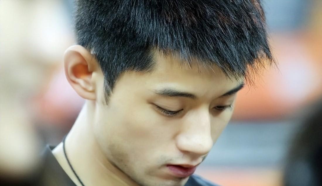 张继科|张继科涉赌、失联被捕、新恋情,一天4个大瓜,一个比一个生猛