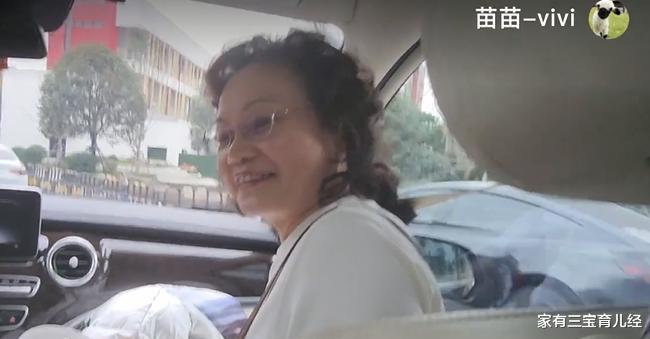 苗苗|苗苗产后无戏可拍,郑恺否认带小姨子进组,只是临时替补缺席演员