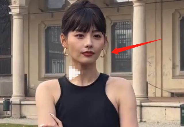 张嘉倪|张嘉倪离婚风波后变憔悴！黑眼圈重身材消瘦，被指尖嘴猴腮像男人