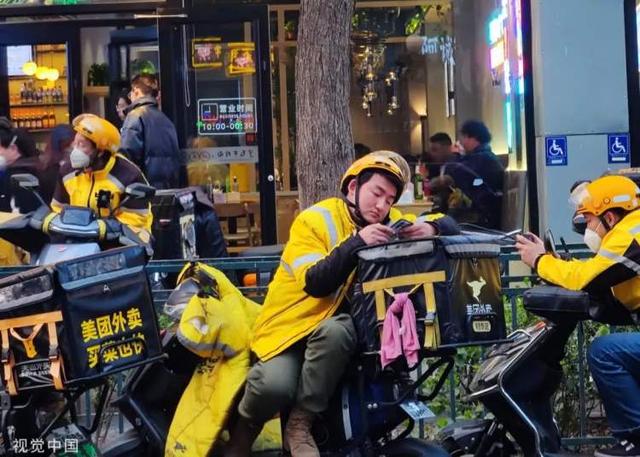 求职|送外卖想月入过万,越来越难了