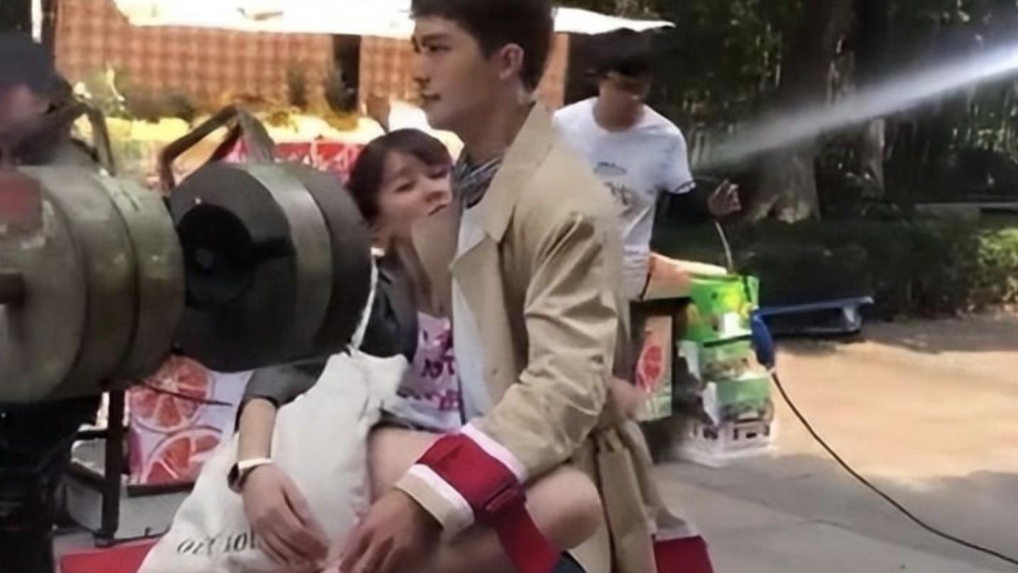 陈萌|拉不动弓、抱不起女主、硅胶假身材，内娱男星体虚的秘密藏不住了