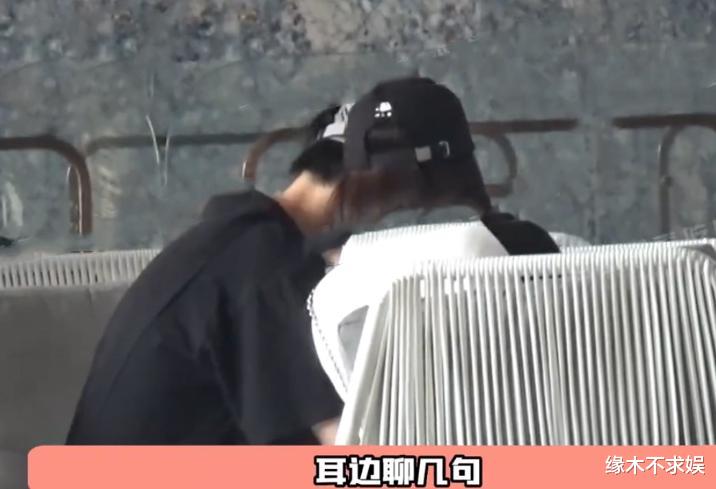 秦岚|43岁秦岚：剧里倒追刘恺威，被扒倒追魏大勋，和杨幂关系耐人寻味！