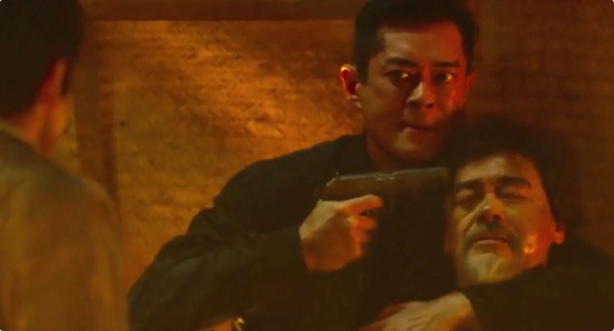 《扫毒3》和《八角笼中》各看一遍:一个已弃看,一个看上了瘾