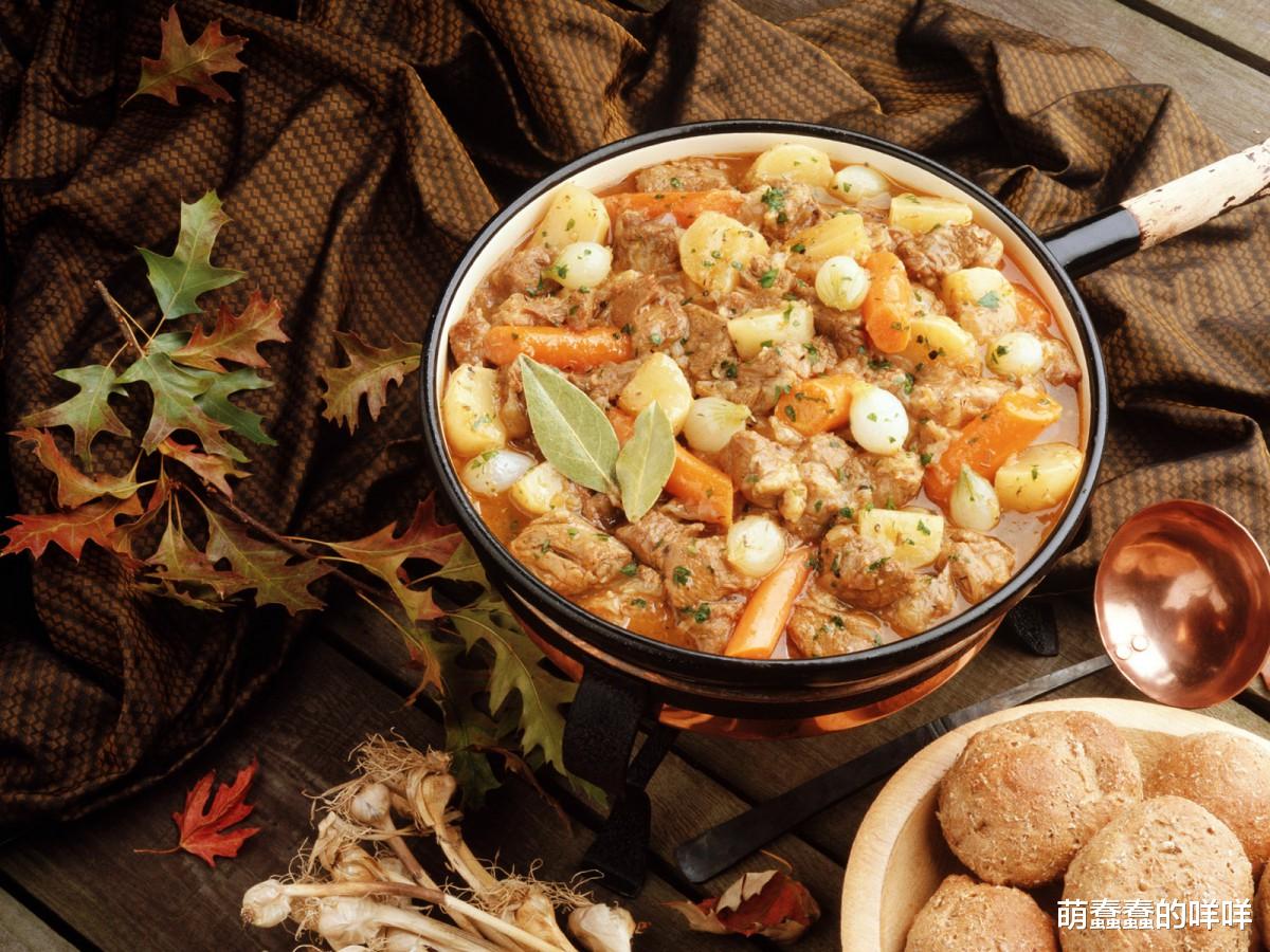 莲子羹|女人若想老得慢，建议常吃这5种美食，营养美味，皮肤水嫩有光泽