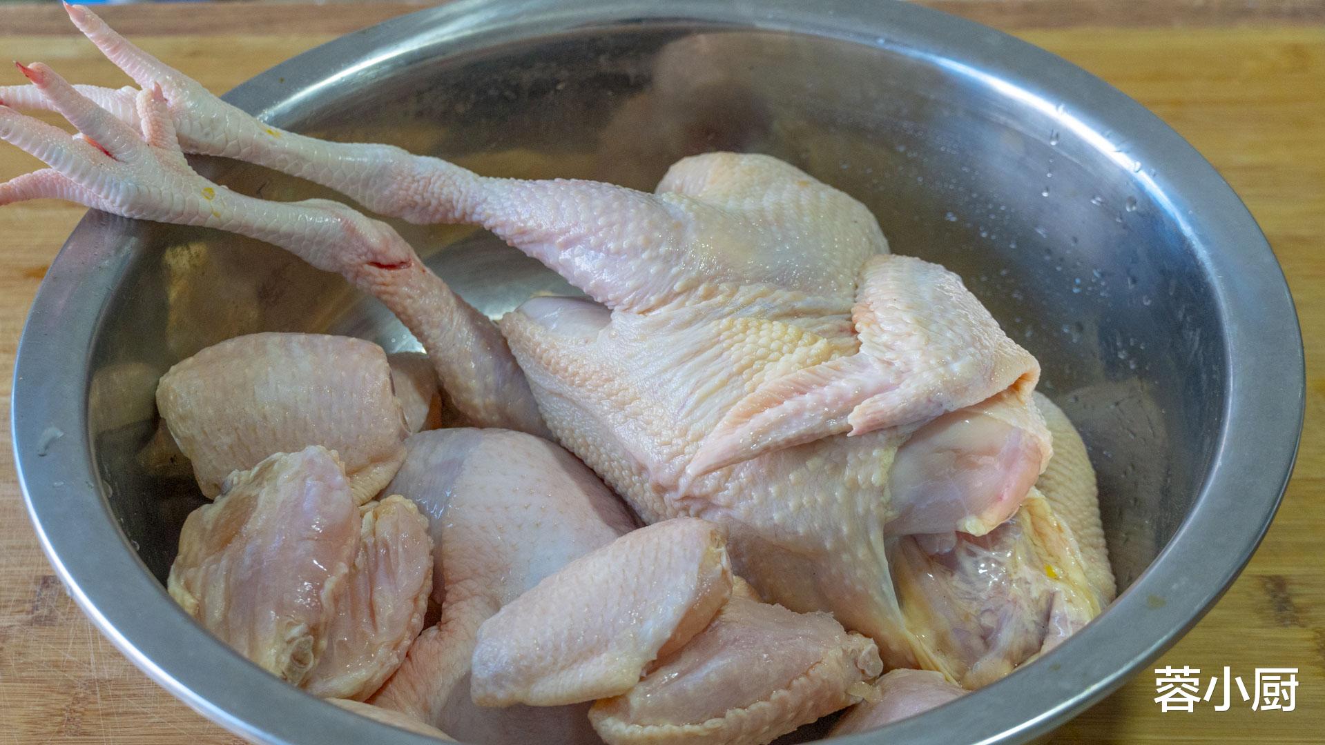 黄体酮|女人进入更年期,5种碱性食物要多吃,补“天然黄体酮”,老得慢