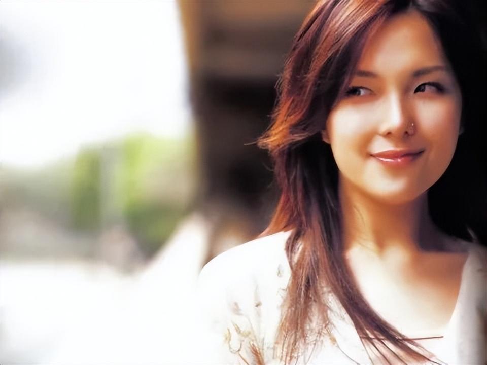 卫兰|港乐第一宝藏甜妹，被黎明毁了