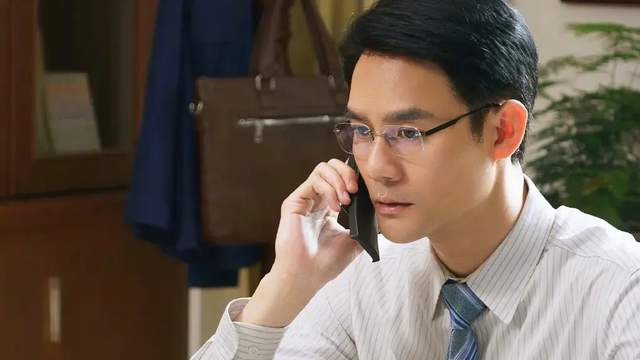 都是90年代，王凯《大江大河》热度比不上胡歌《繁花》，为什么？